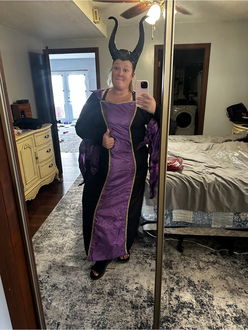 Purple and Black Maleficent-Style adults plus size 18 Costume with Horn Headpiec